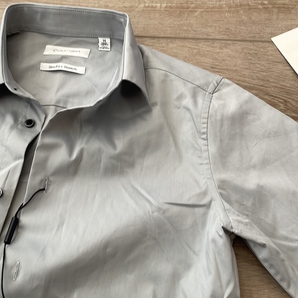Brand new dress shirt - Picture 5 of 6